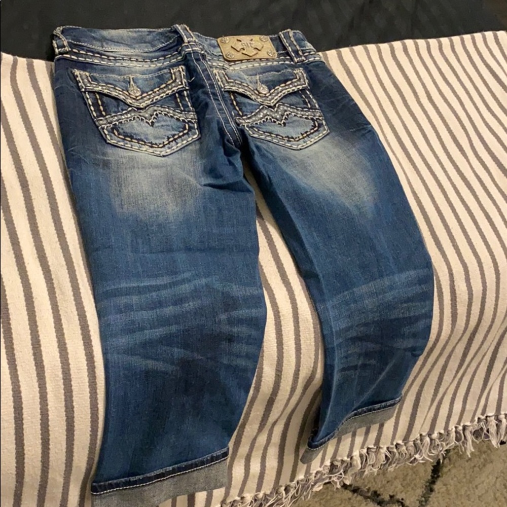 Miss Me Capri  cut jeans size 28